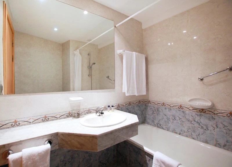 MedPlaya Hotel Alba Beach