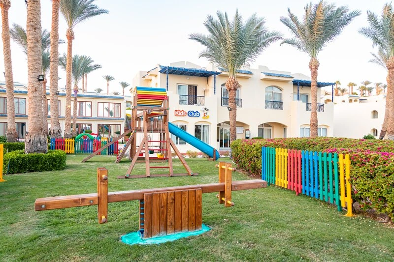Grand Oasis Resort
