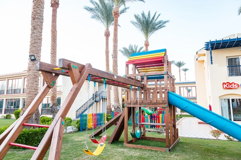 Grand Oasis Resort