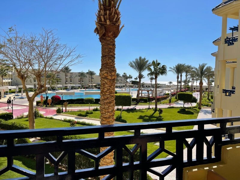 Grand Oasis Resort