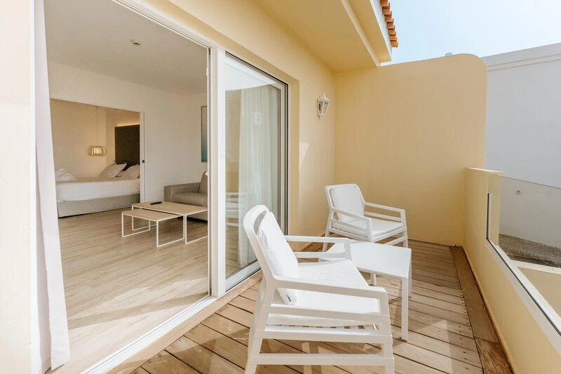 R2 Buganvilla Hotel & Spa