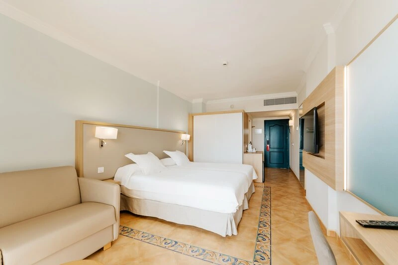 R2 Buganvilla Hotel & Spa