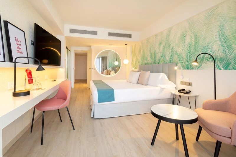 Hotel Cristina by Tigotan Only Adults (+16)