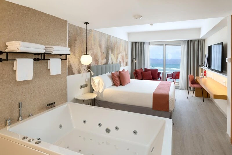 Hotel Cristina by Tigotan Only Adults (+16)