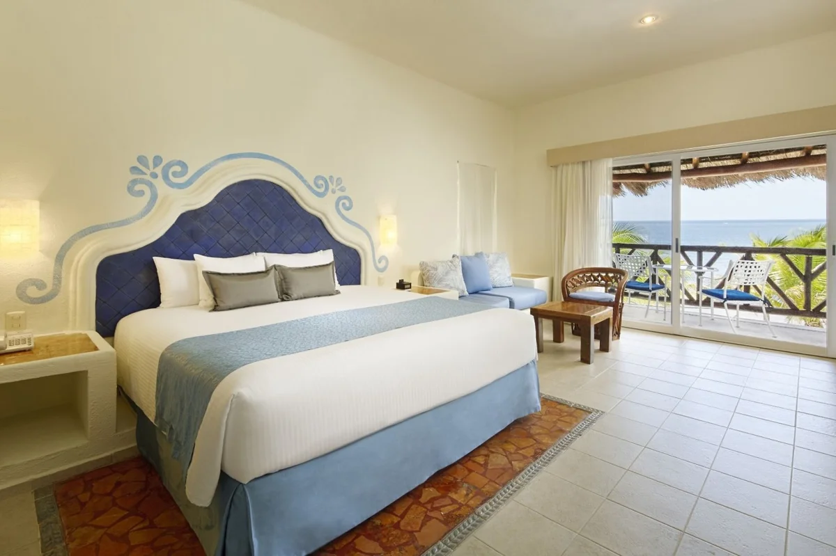 Desire Riviera Maya Pearl Resort