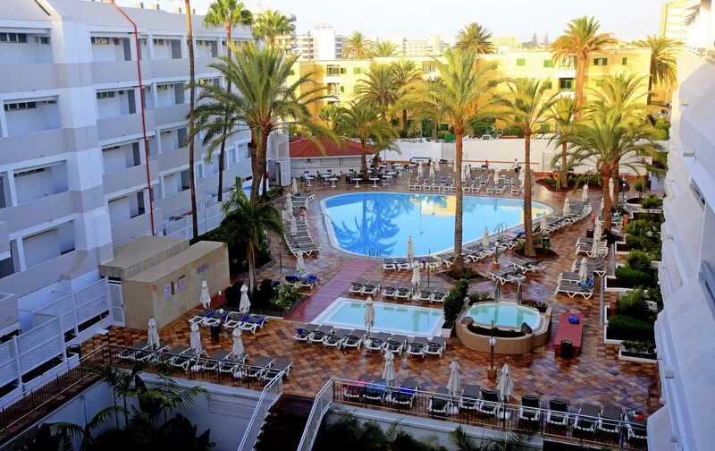 Akeah Broncemar Hotel