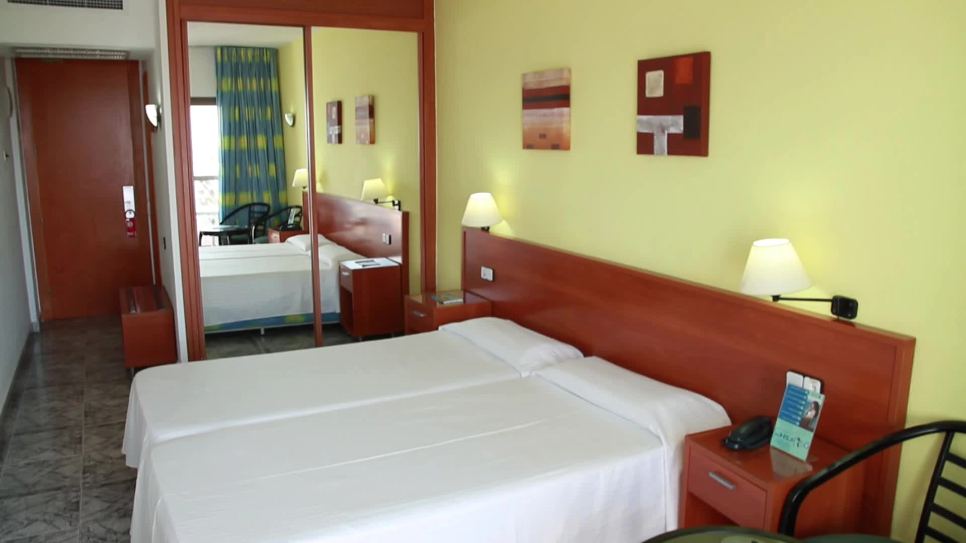 Hotel Caserio