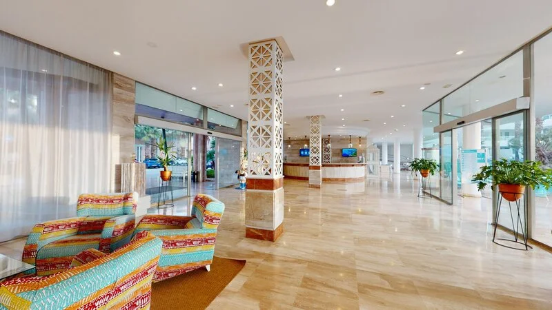 Gallery 4