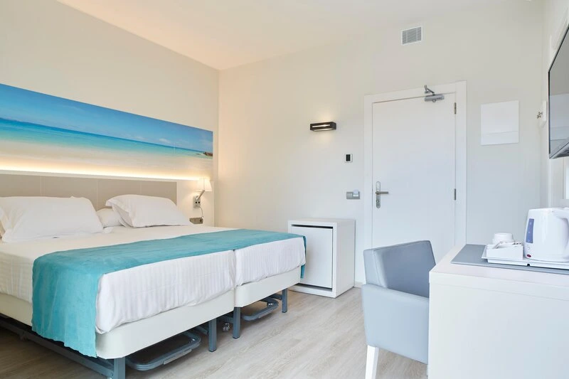 Invisa Hotel Es Pla - Adults Only