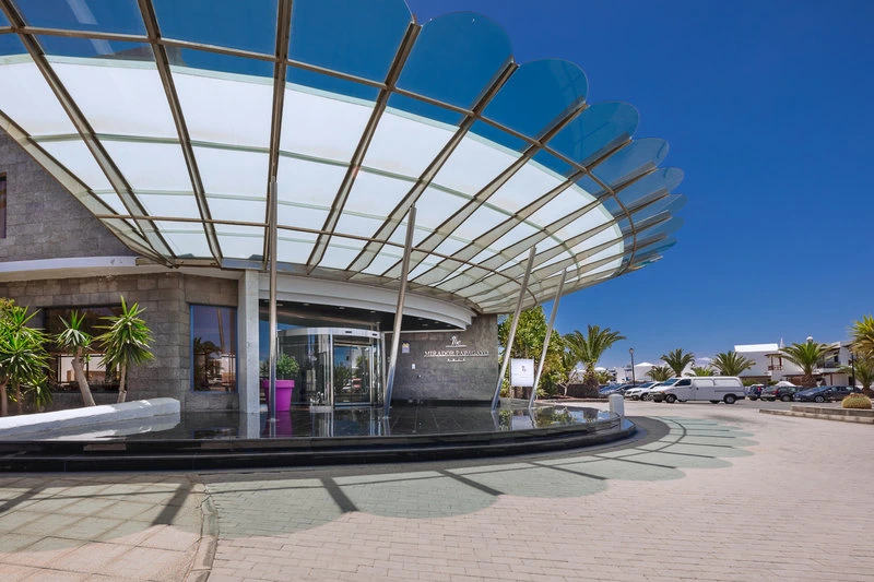 Mirador Papagayo by LIVVO