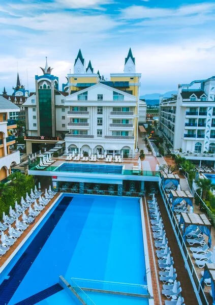 Dream World Resort