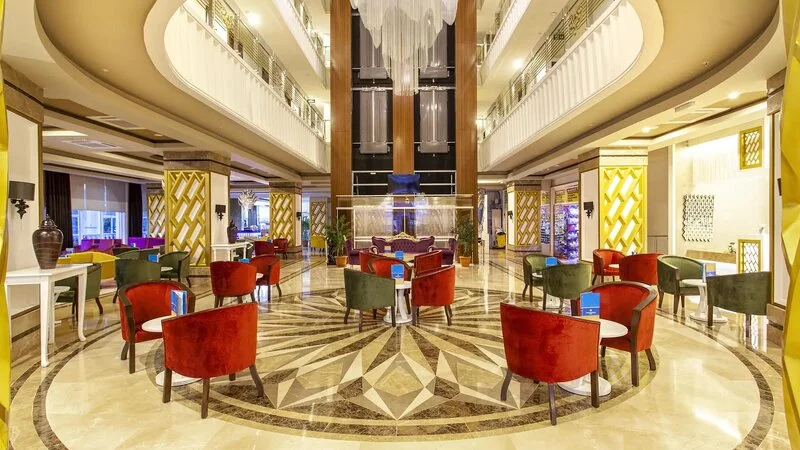 Dream World Resort & Spa
