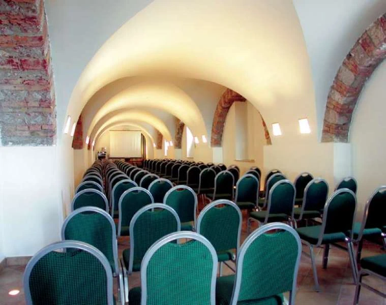 Gallery 5