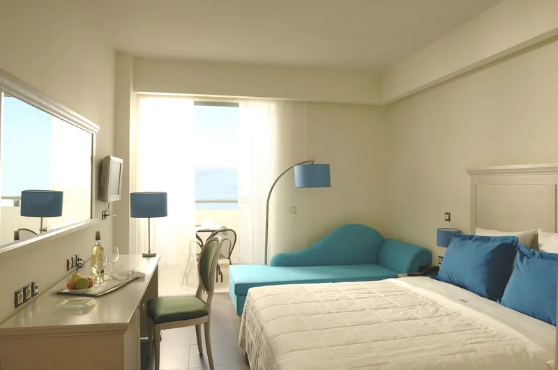 Angela Suites Boutique Hotel