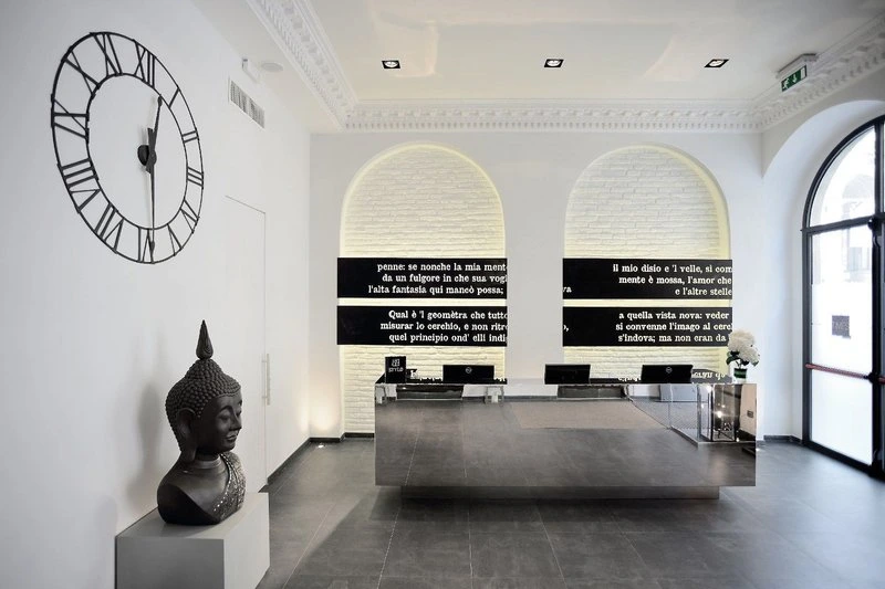 Gallery 3
