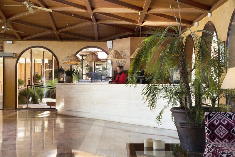 Luna Club Yoga & Spa Hotel