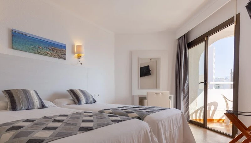 R2 Verónica Beach Hotel