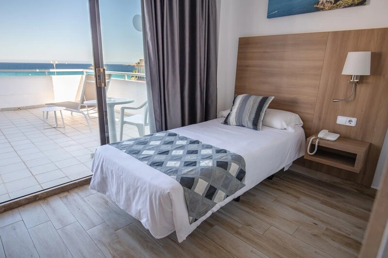 R2 Verónica Beach Hotel