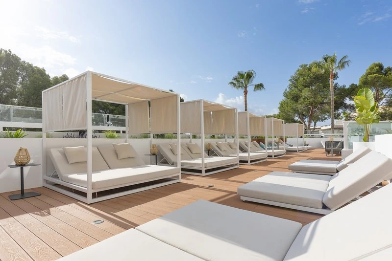 Valentin Somni Hotel & Suites