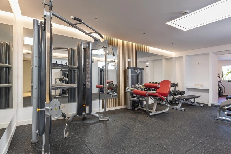 Valentin Somni Hotel & Suites