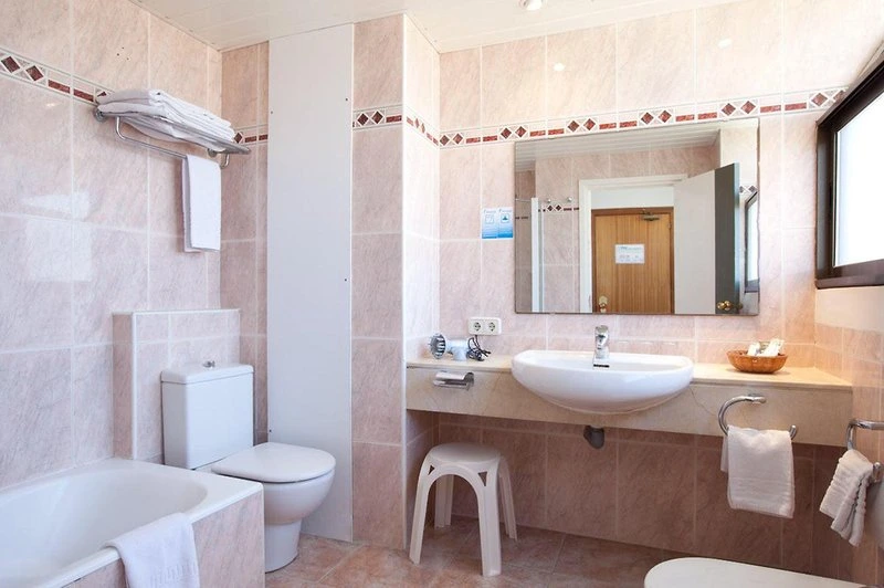 Hotel Seramar Comodoro Playa