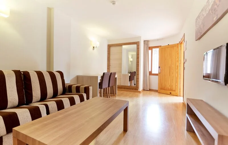 Invisa Hotel Club Cala Blanca