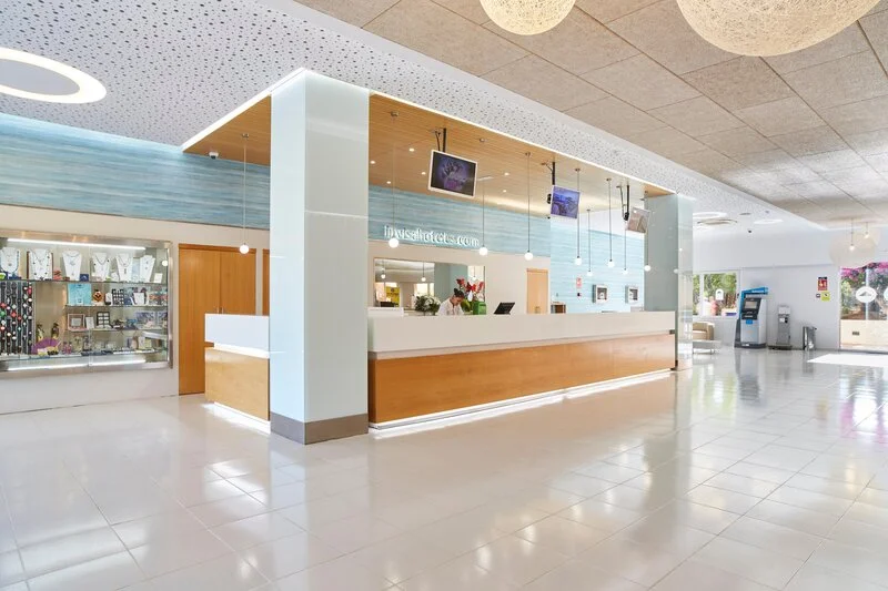 Hotel Invisa Club Cala Blanca image 4