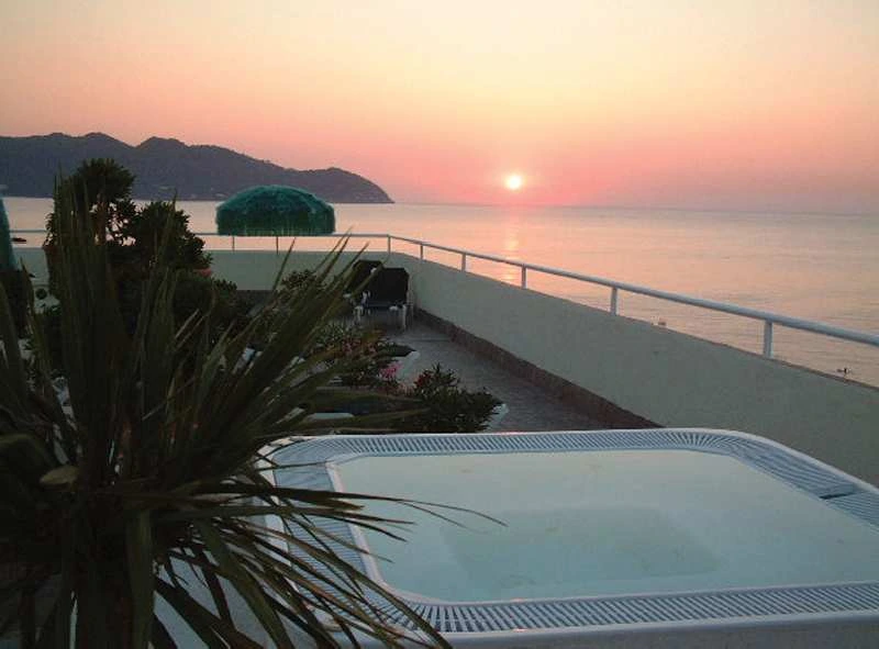 Marins Suites