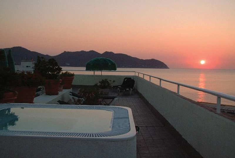 Marins Suites