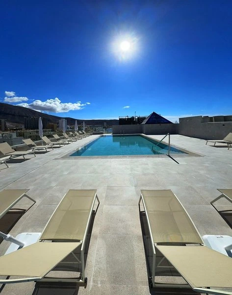 Reveron Plaza
