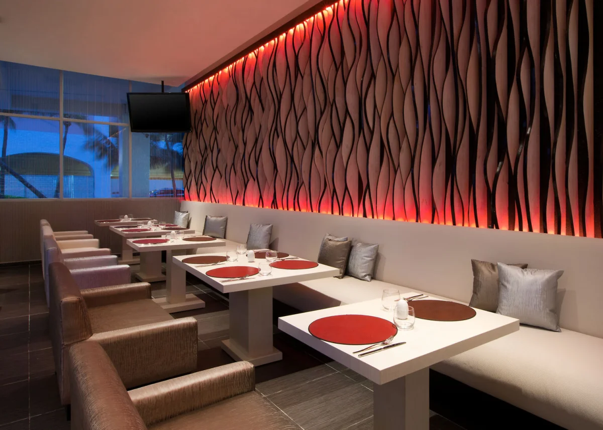  Aloft  Cancun