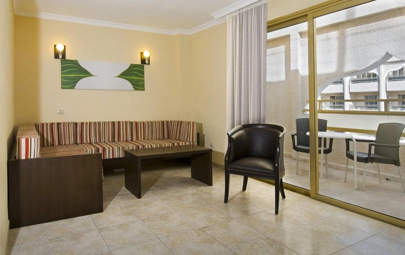 Kn Aparthotel Columbus