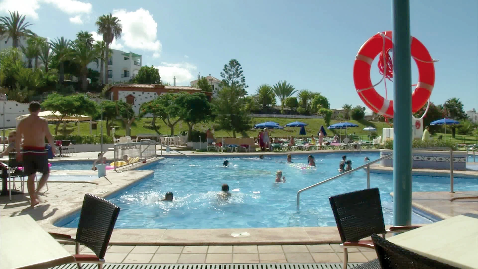 Tropical Park Hotel