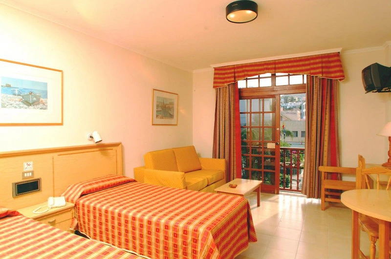 Apartamentos Be Smart Florida Plaza