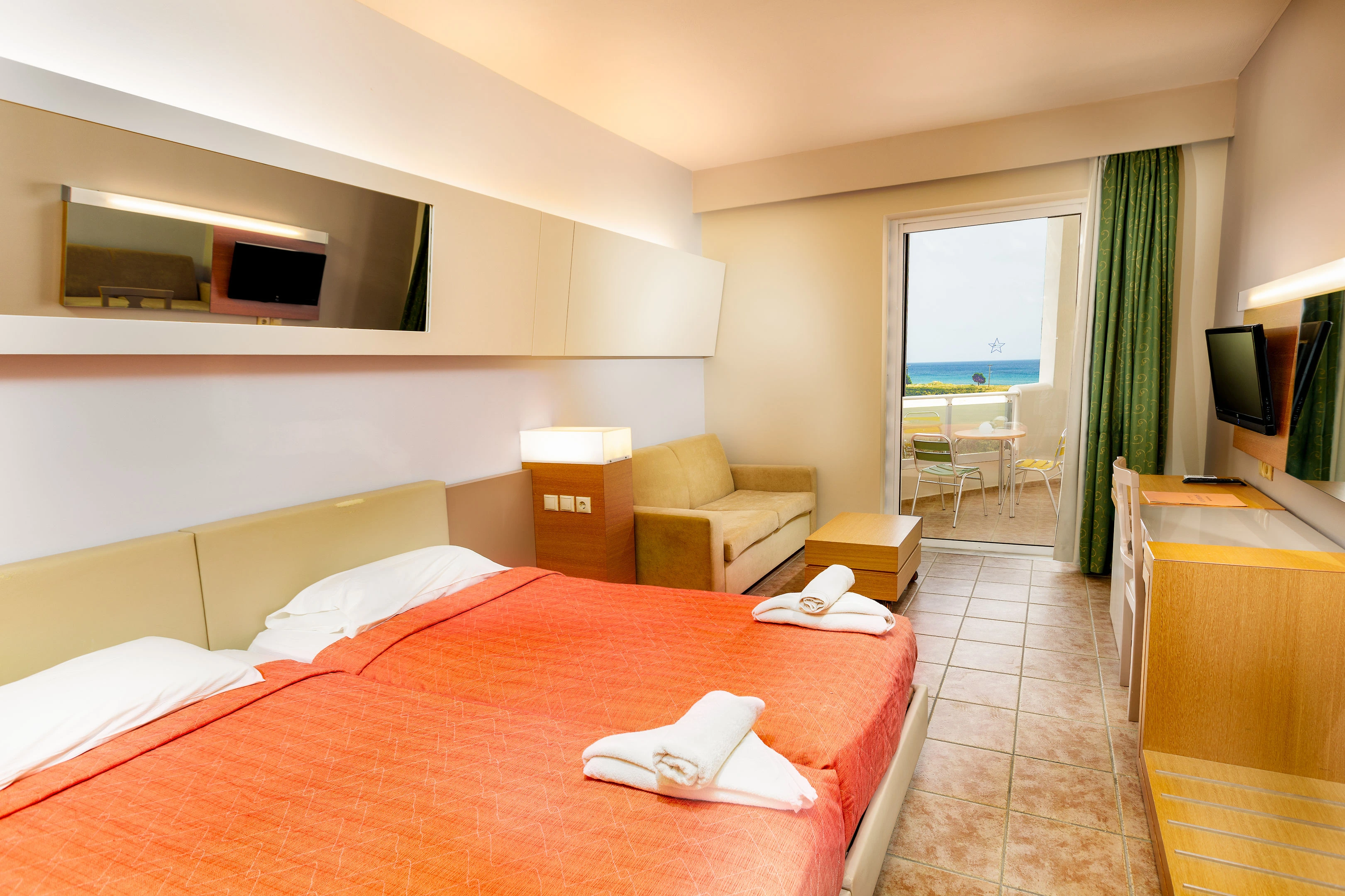 Sovereign Beach Hotel