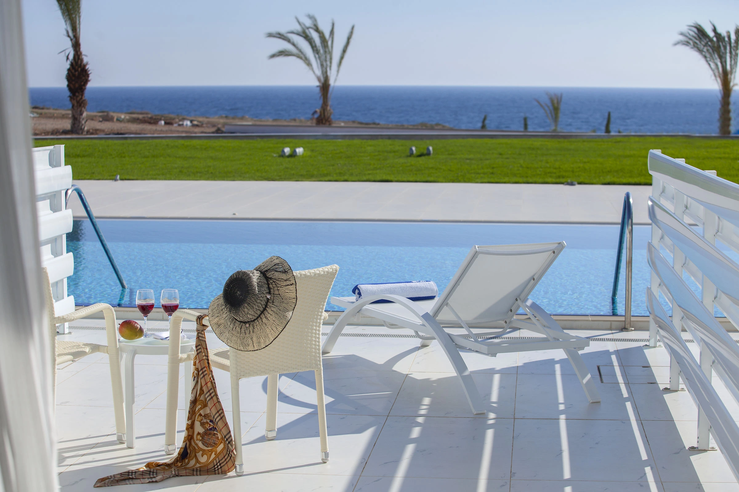 King Evelthon Beach Hotel and Resort
