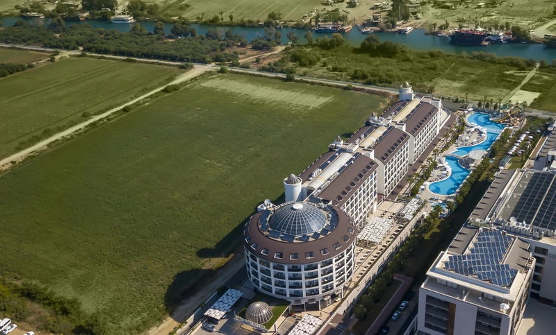LRS Port River Hotel & Spa