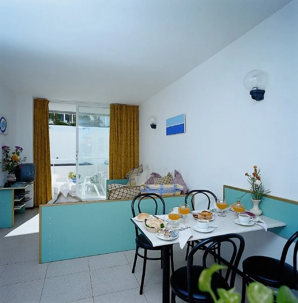 Apartaments Lloret Sun