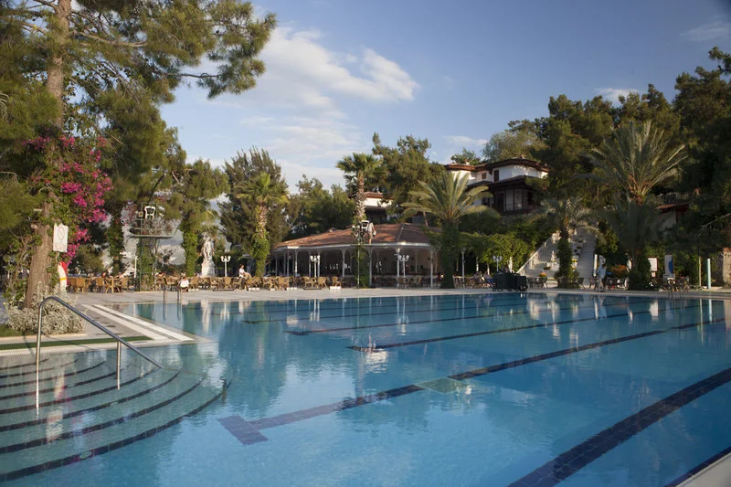  Club & Hotel Letoonia