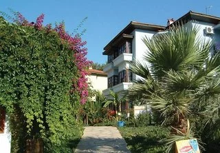 Nicholas Park Hotel
