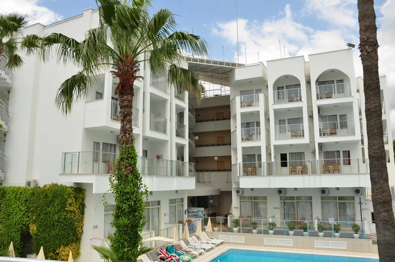 Club Atrium Hotel