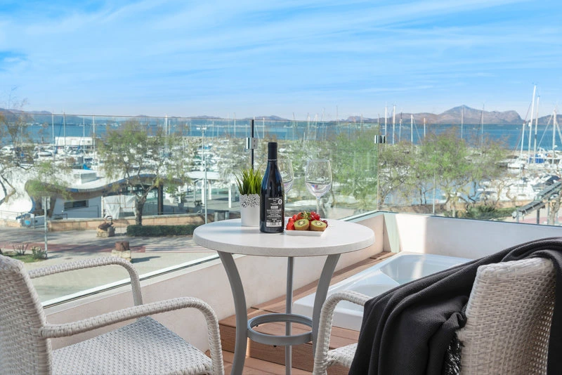 Llaüt Boutique Hotel