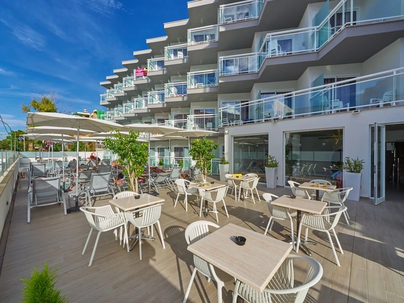 BQ Hotel Amfora Beach Hotel