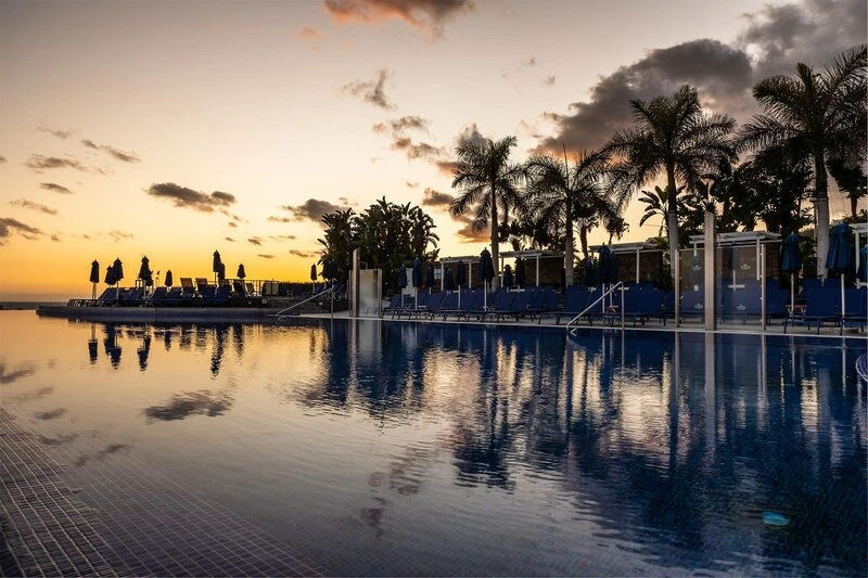Marina Suites