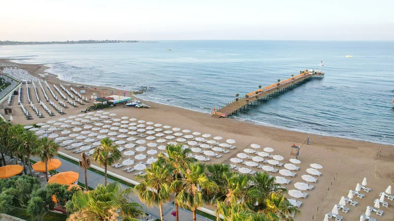 Arum Barut Collection image 4