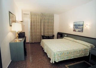 Hotel Fontana Plaza