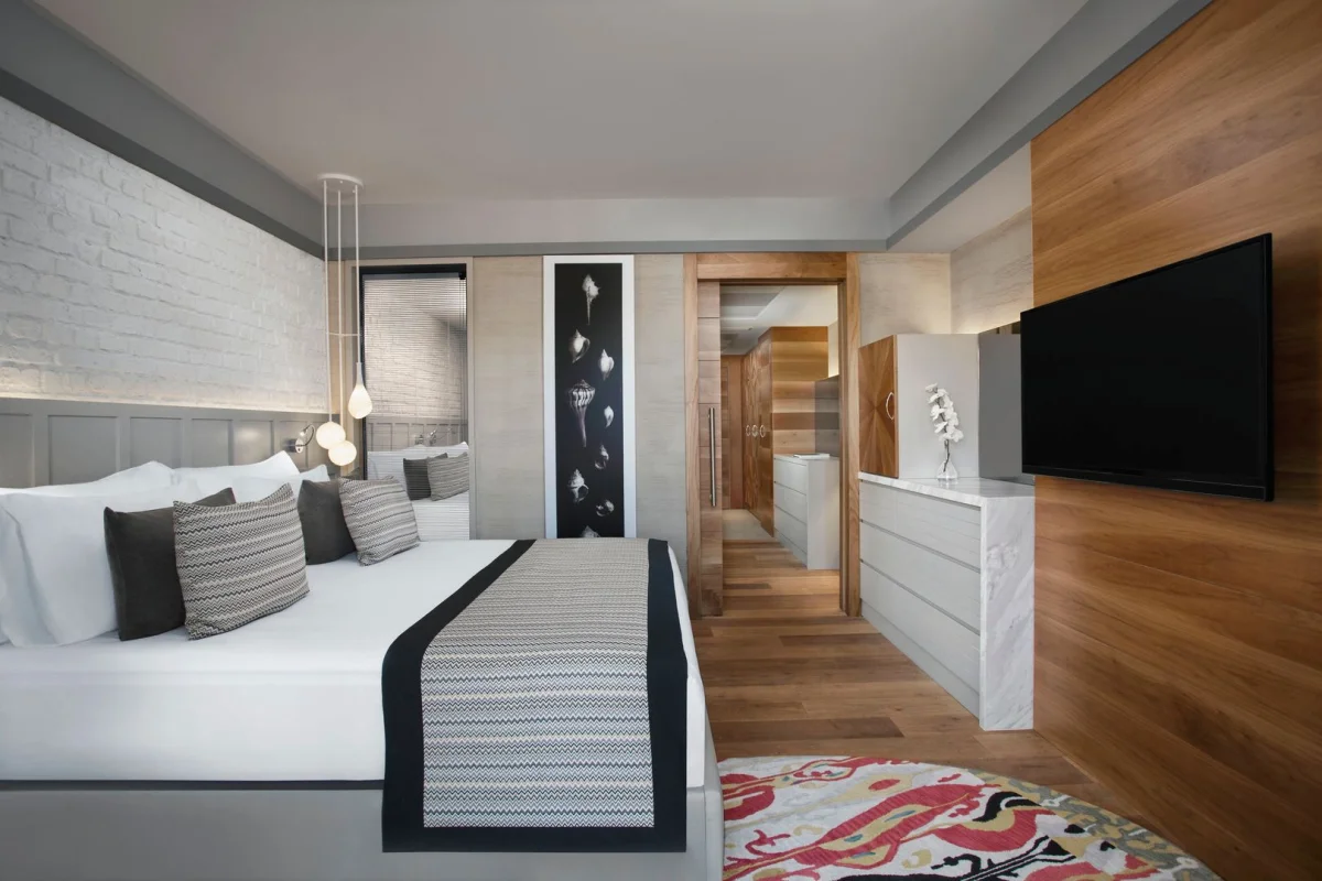 Acanthus Cennet Barut Collection