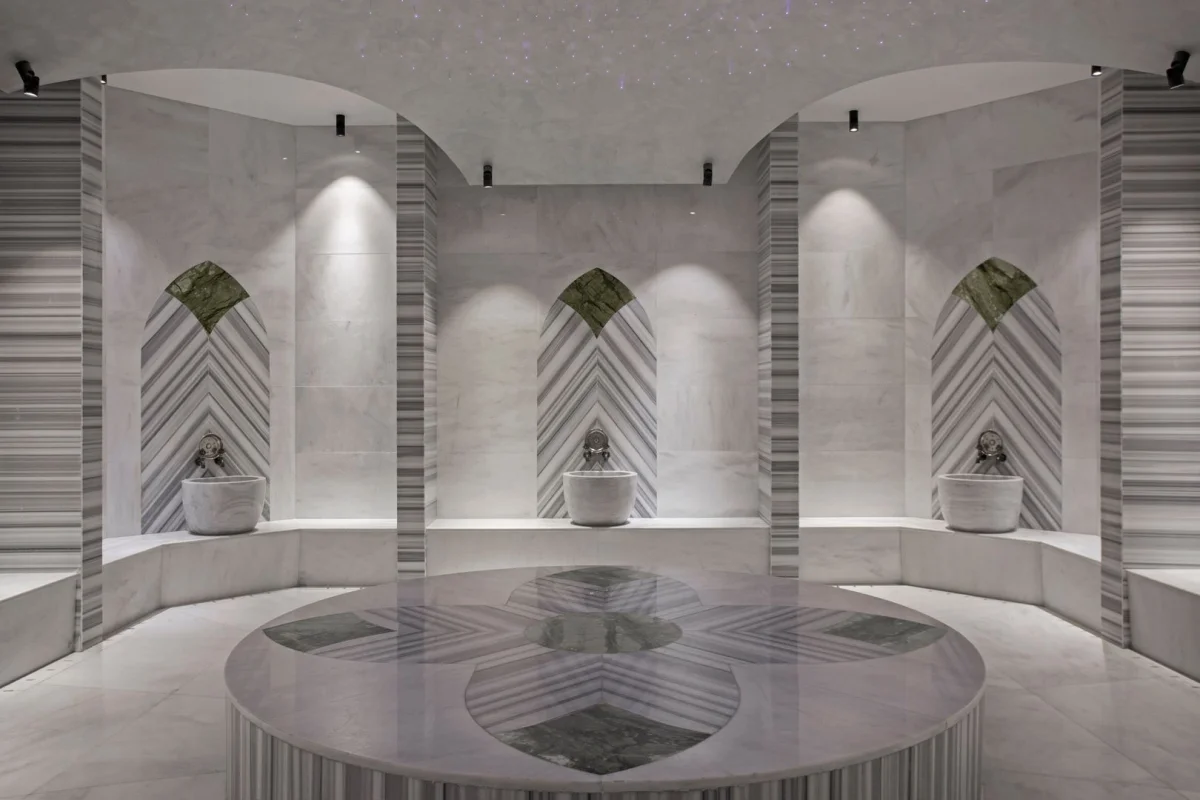 Acanthus Cennet Barut Collection