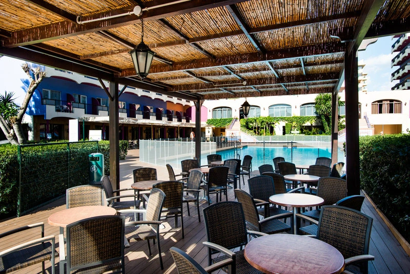 Hotel Monarque Cendrillón