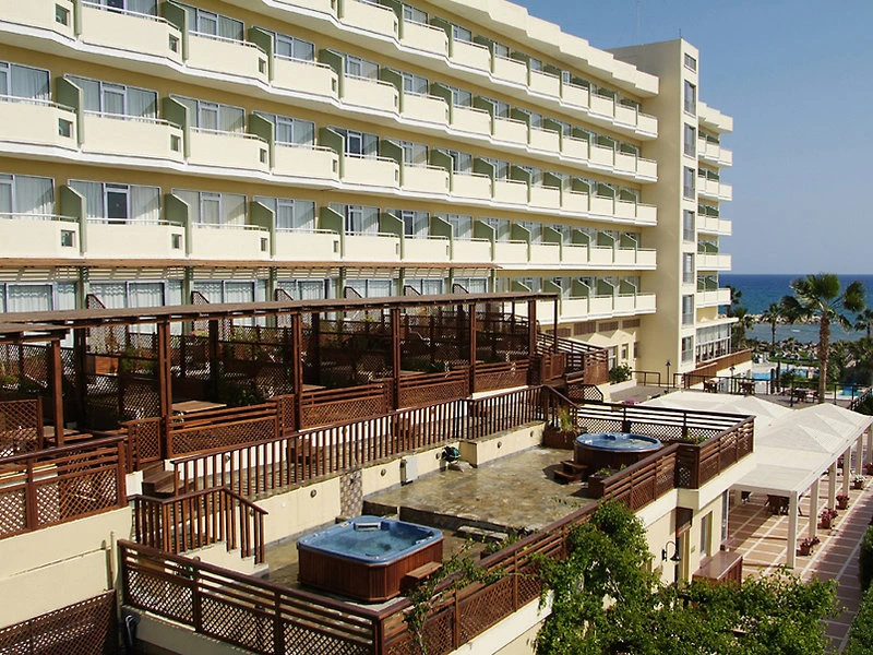 Lordos Beach Hotel & Spa
